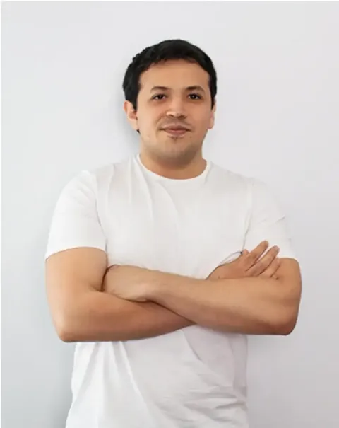 Luis Bravo, Graphic Designer en Bekit